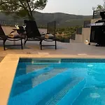 Stone House Kostela *
